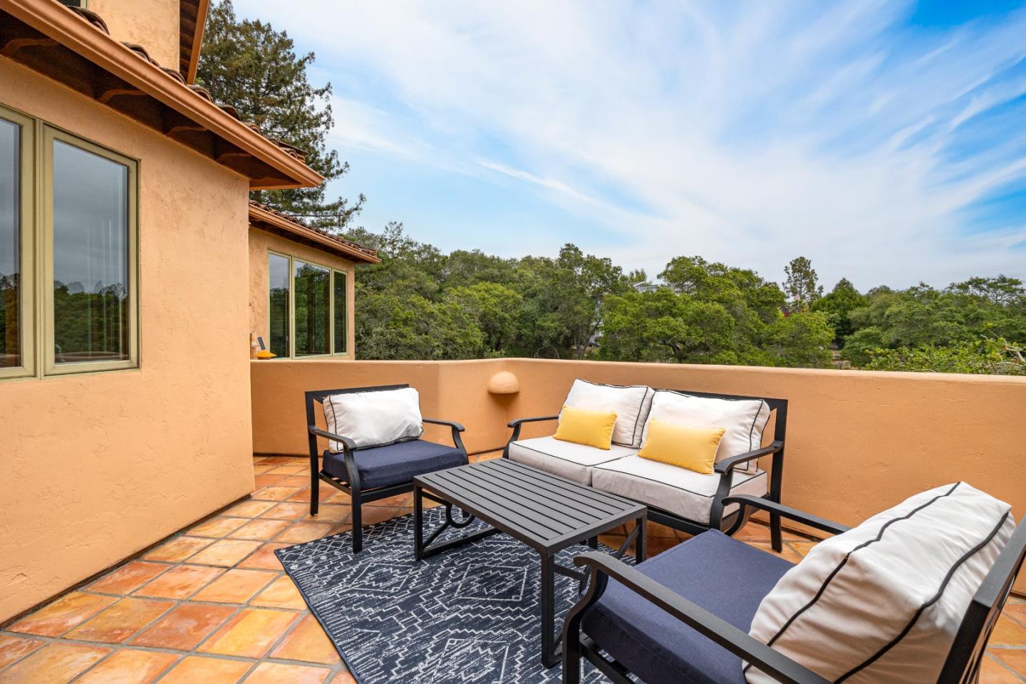 6034 Thurber Lane