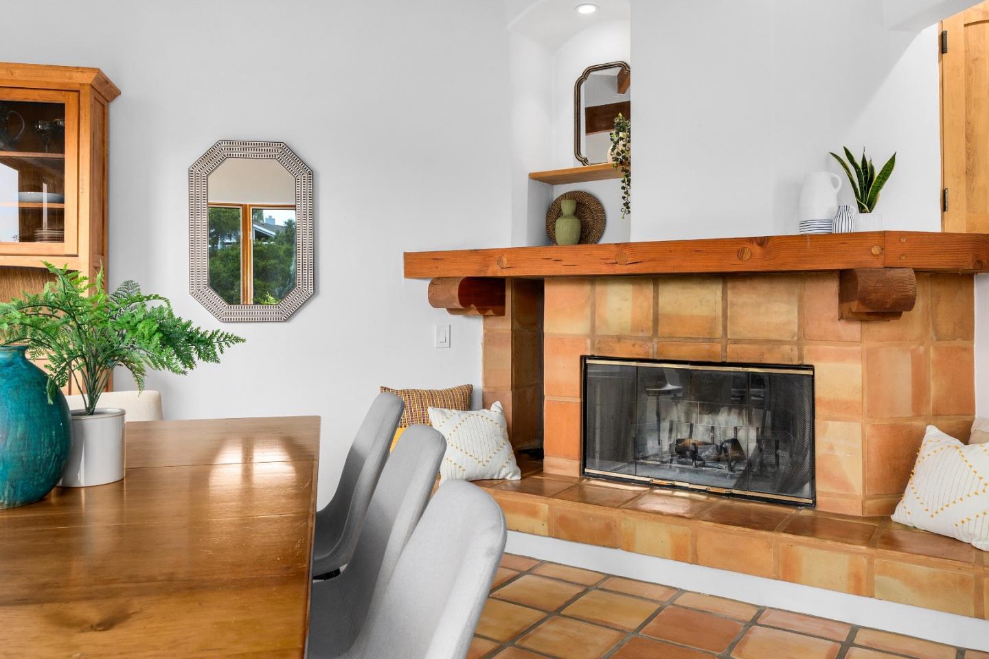6034 Thurber Lane