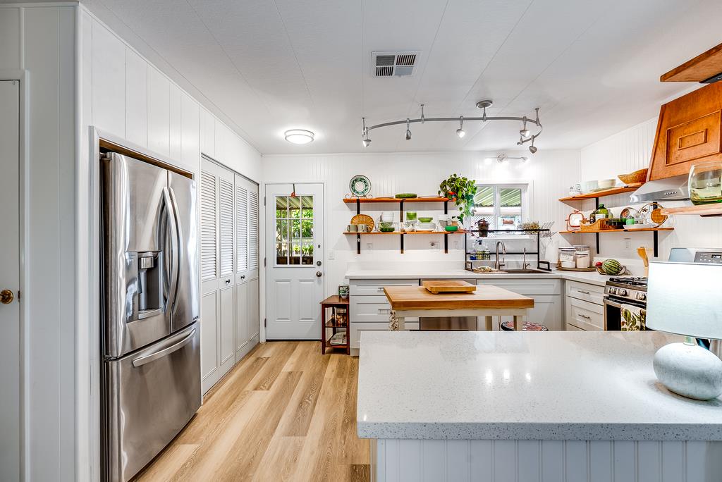 60 Pepperwood Way Unit: 60