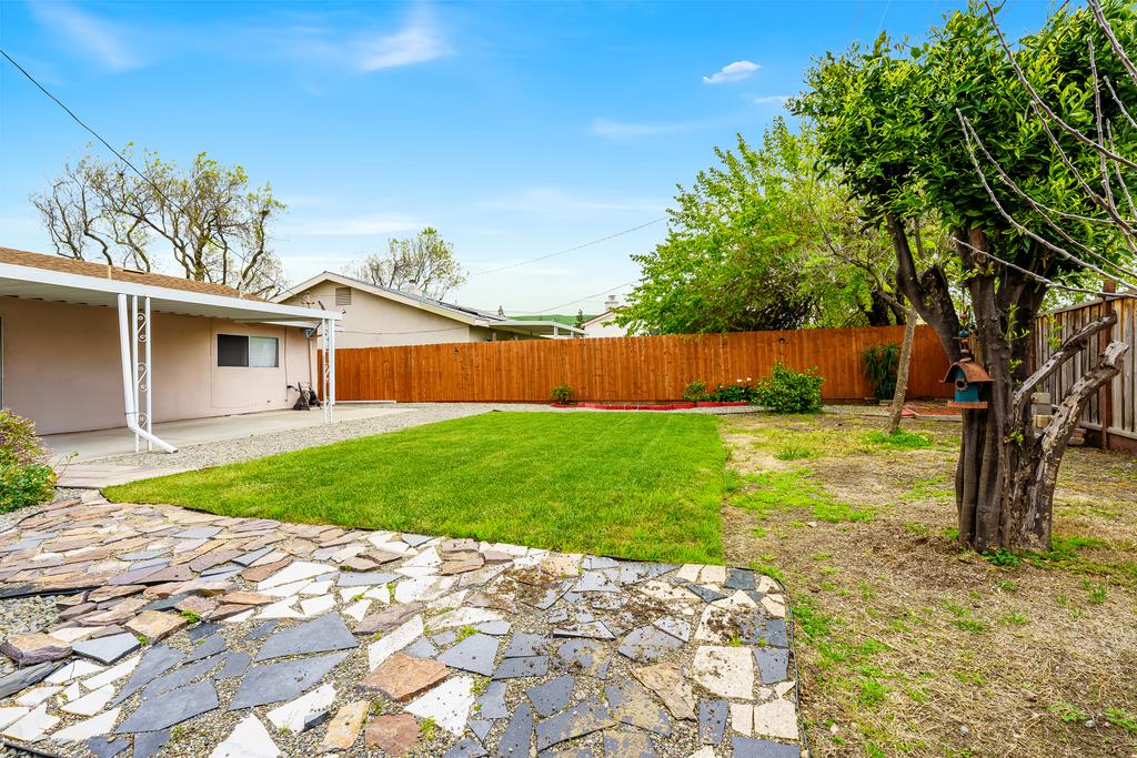 1448 Saturn Court