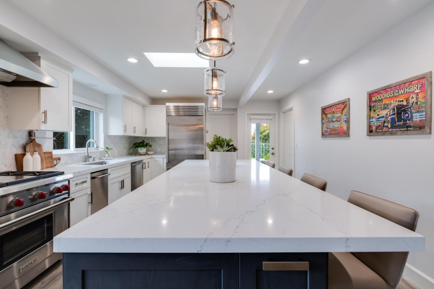 129 Santa Cruz Avenue