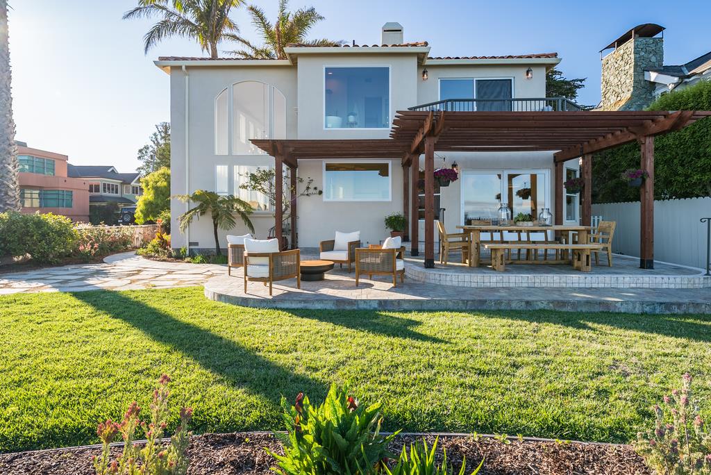102 Livermore Avenue