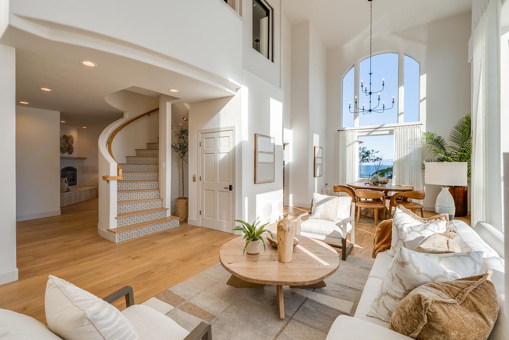 102 Livermore Avenue