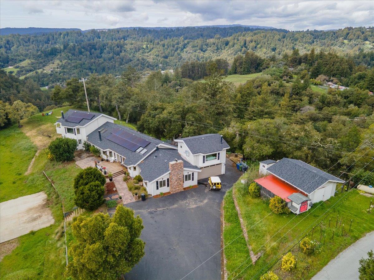 1501 Hidden Valley Road