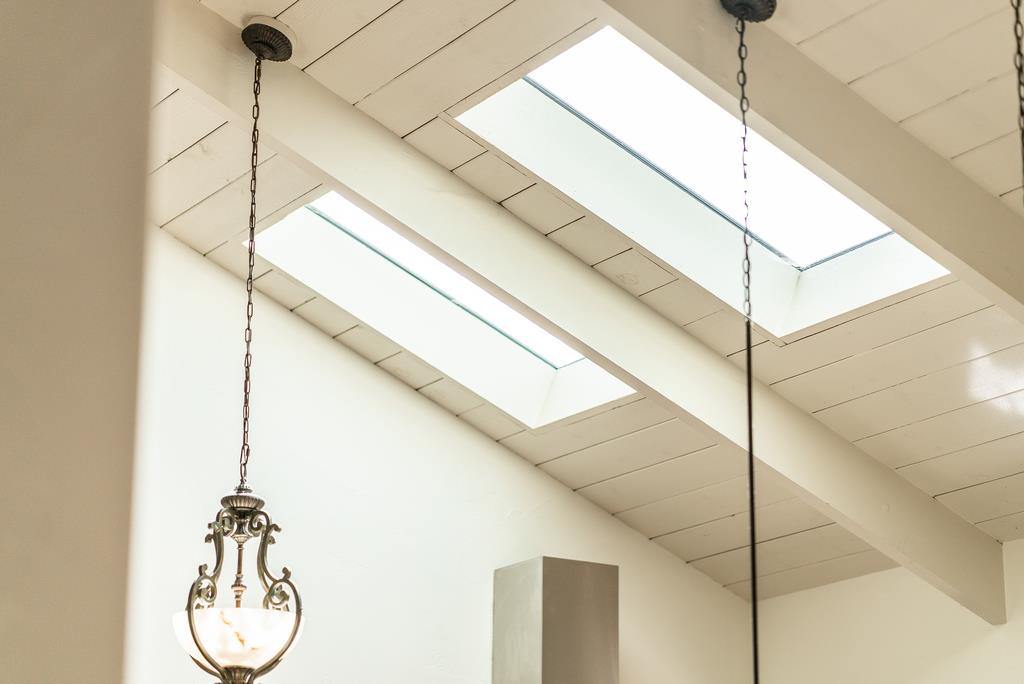 1501 Hidden Valley Road