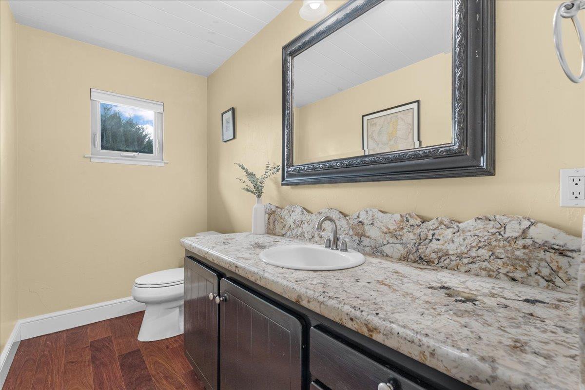 1501 Hidden Valley Road