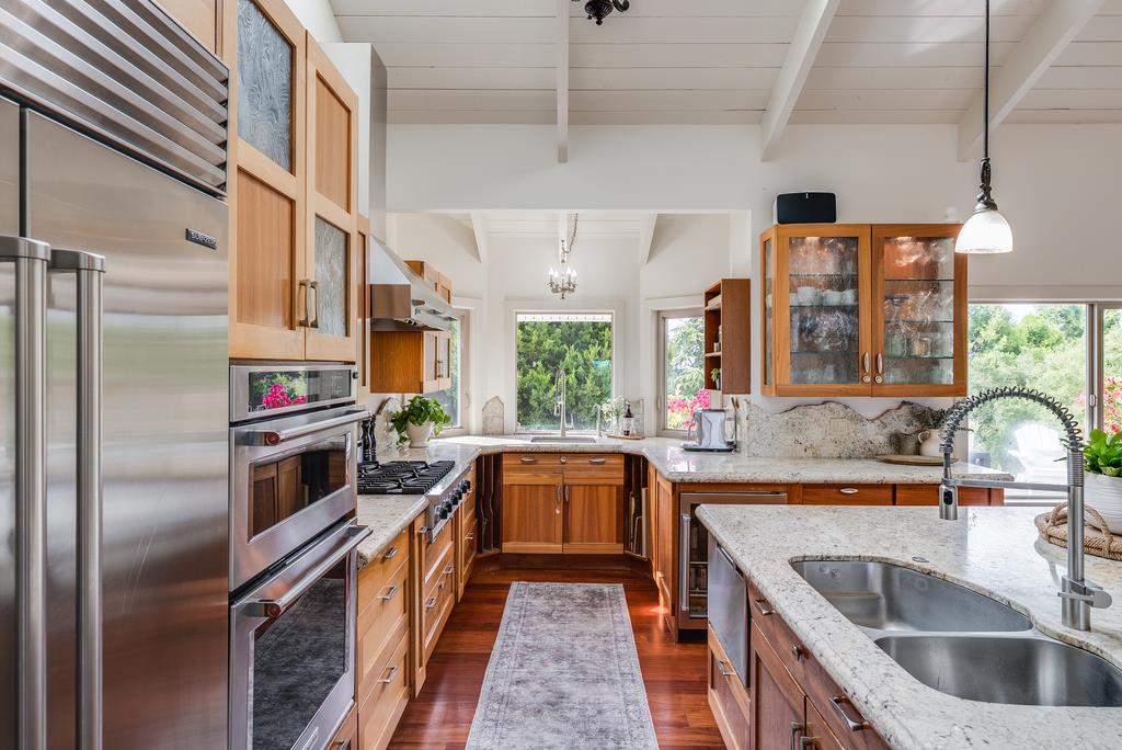 1501 Hidden Valley Road