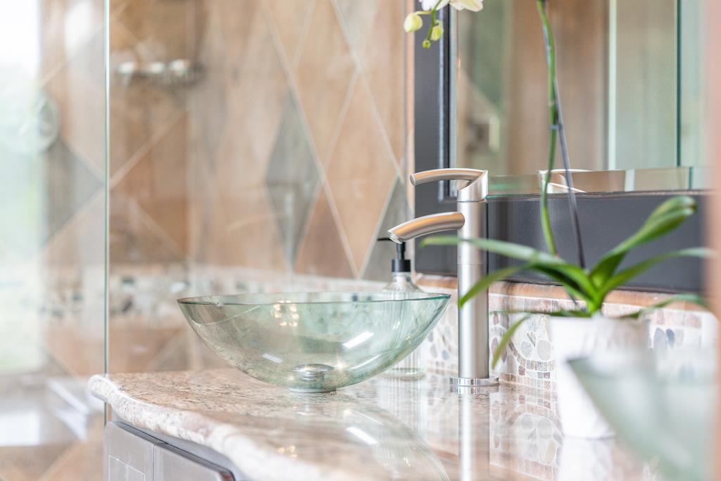 1501 Hidden Valley Road