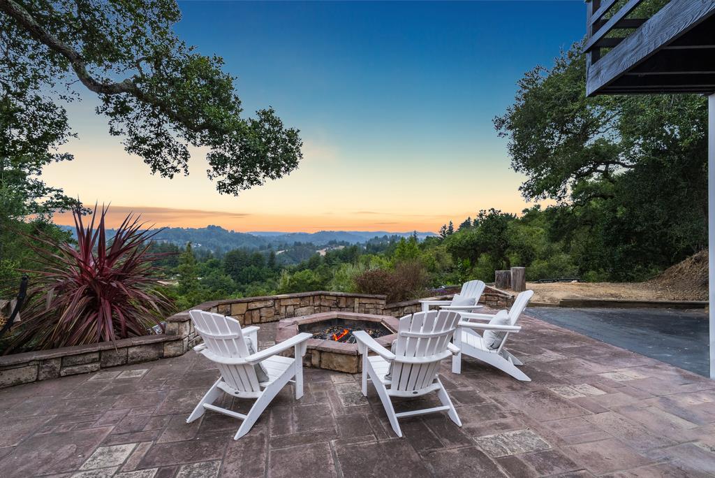 1501 Hidden Valley Road