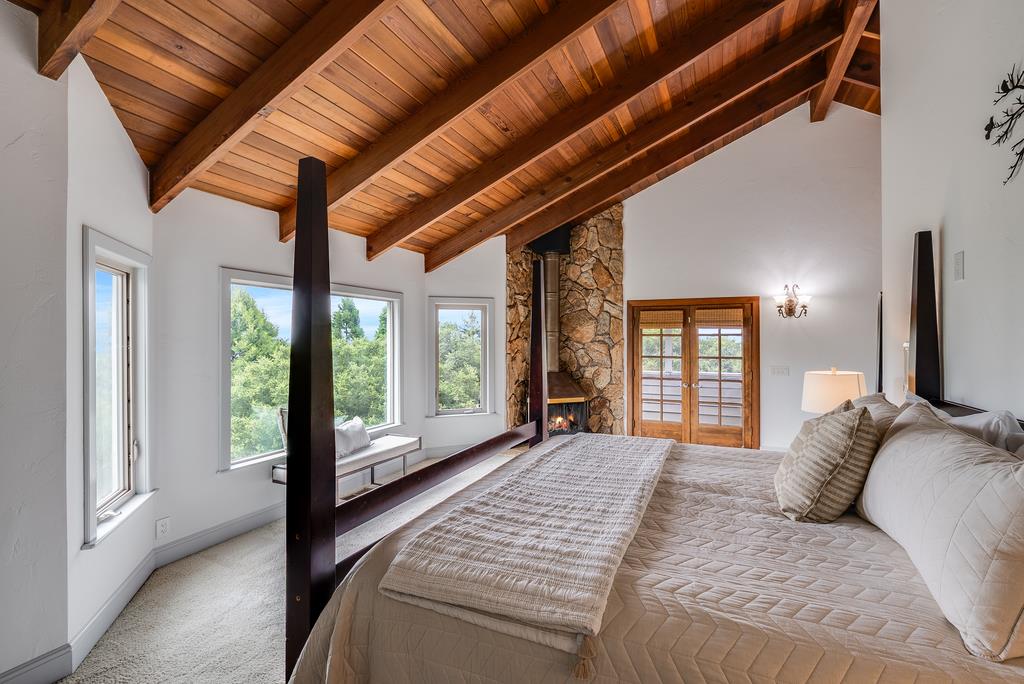 1501 Hidden Valley Road