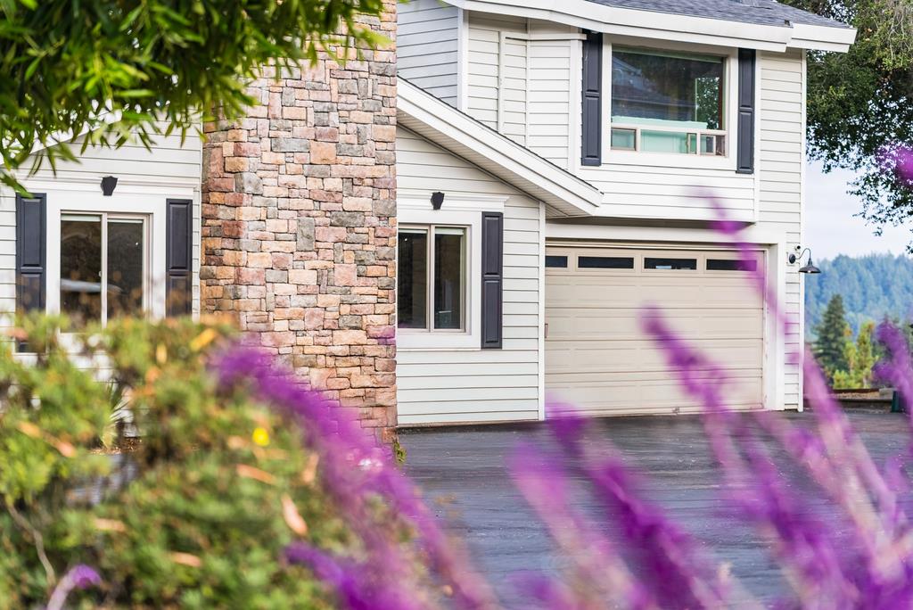 1501 Hidden Valley Road