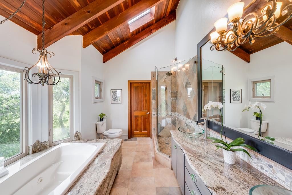 1501 Hidden Valley Road