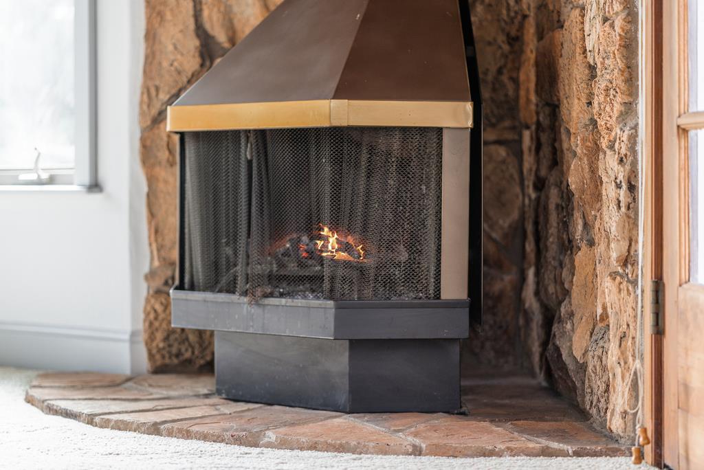 1501 Hidden Valley Road