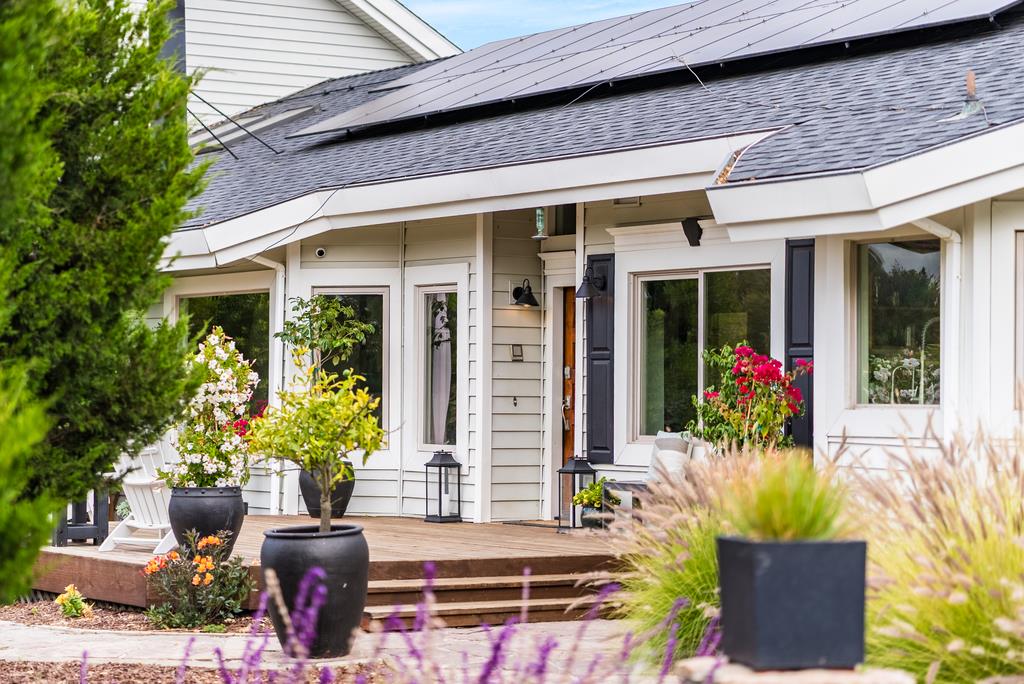 1501 Hidden Valley Road