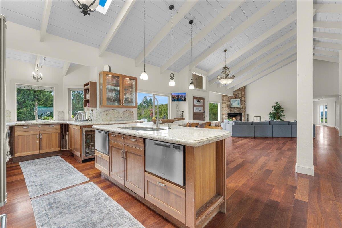 1501 Hidden Valley Road