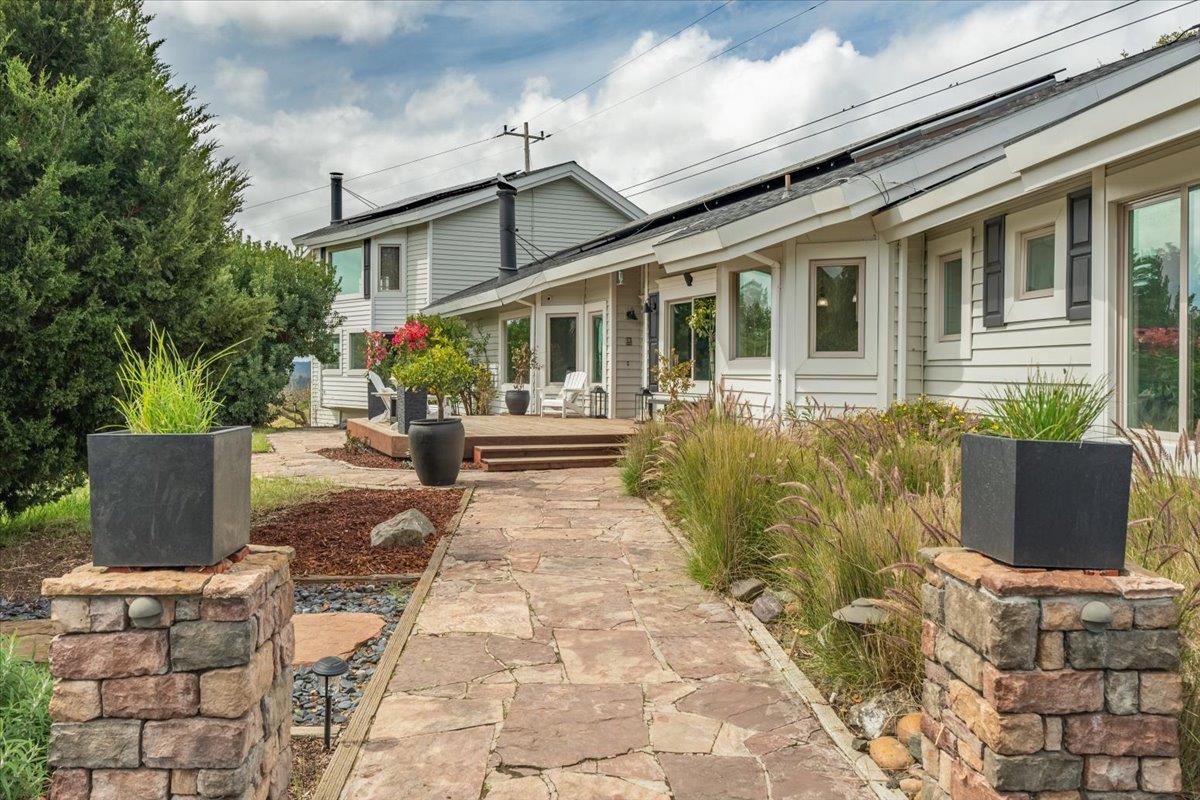 1501 Hidden Valley Road