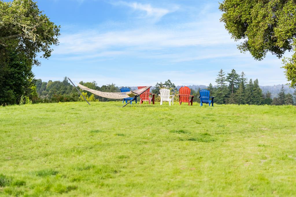 1501 Hidden Valley Road