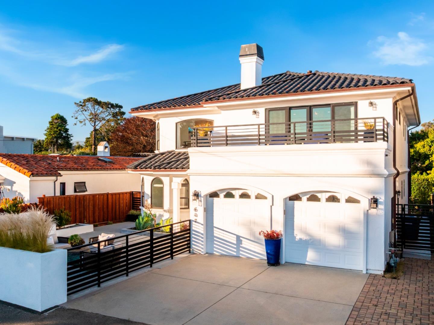 641 Bayview Drive