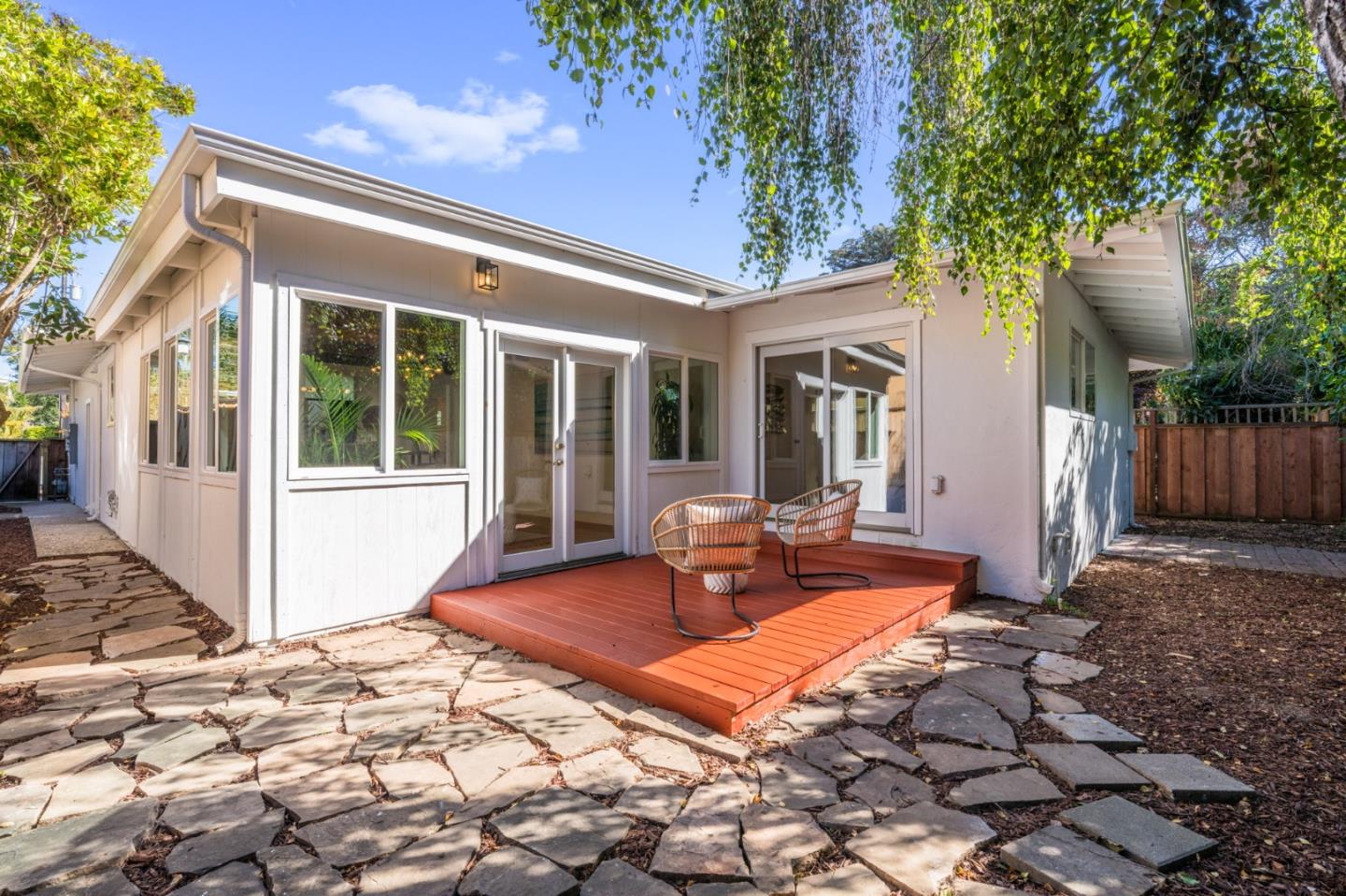 506 Bayview Drive