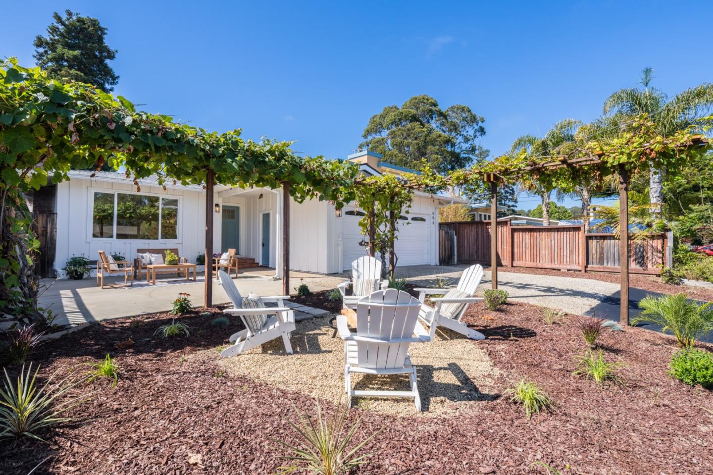 506 Bayview Drive