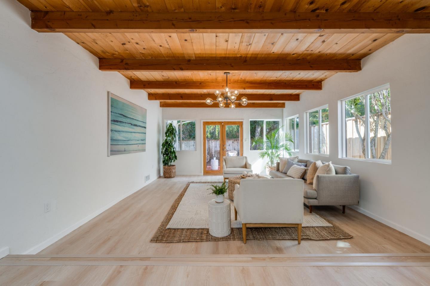 506 Bayview Drive