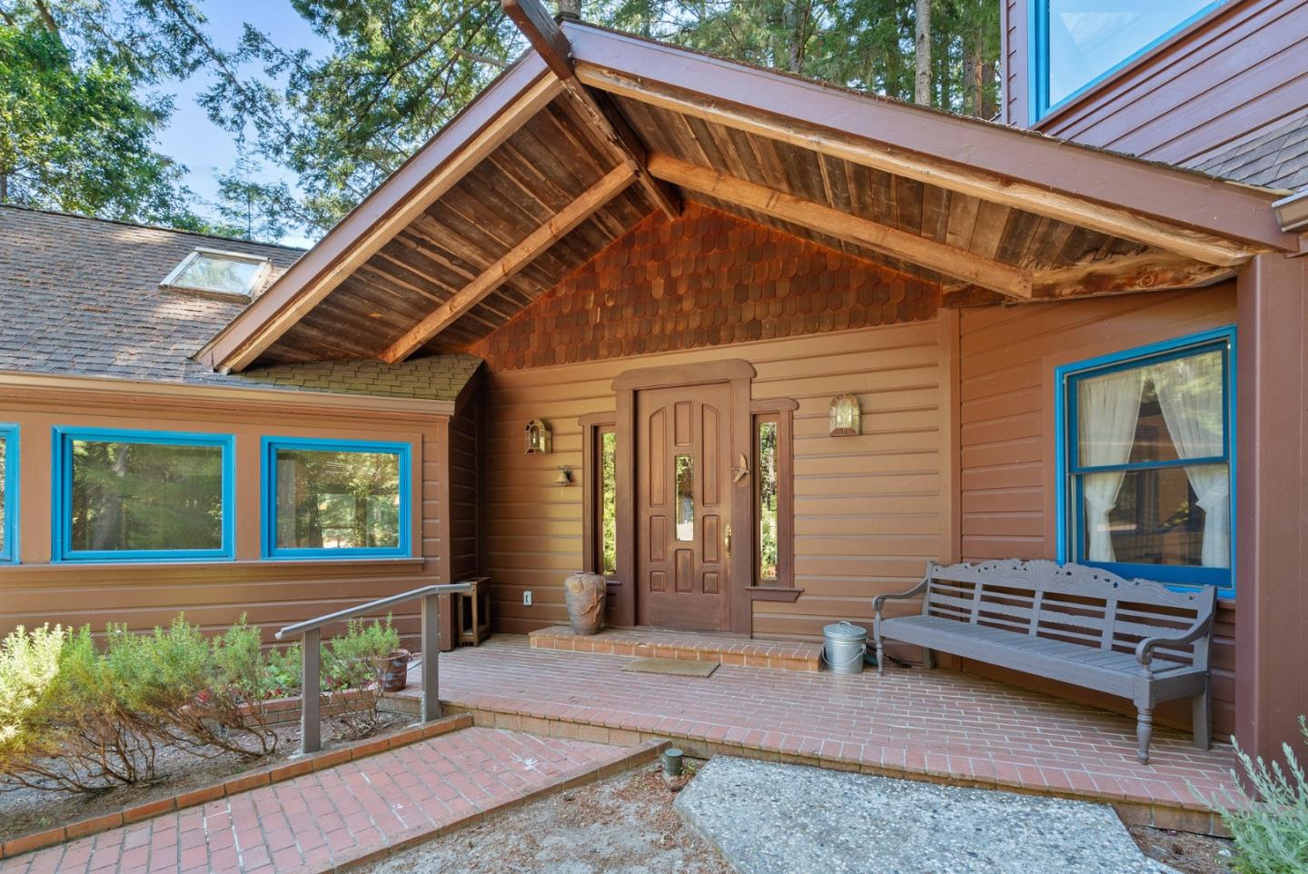 4611 Bonny Doon Road