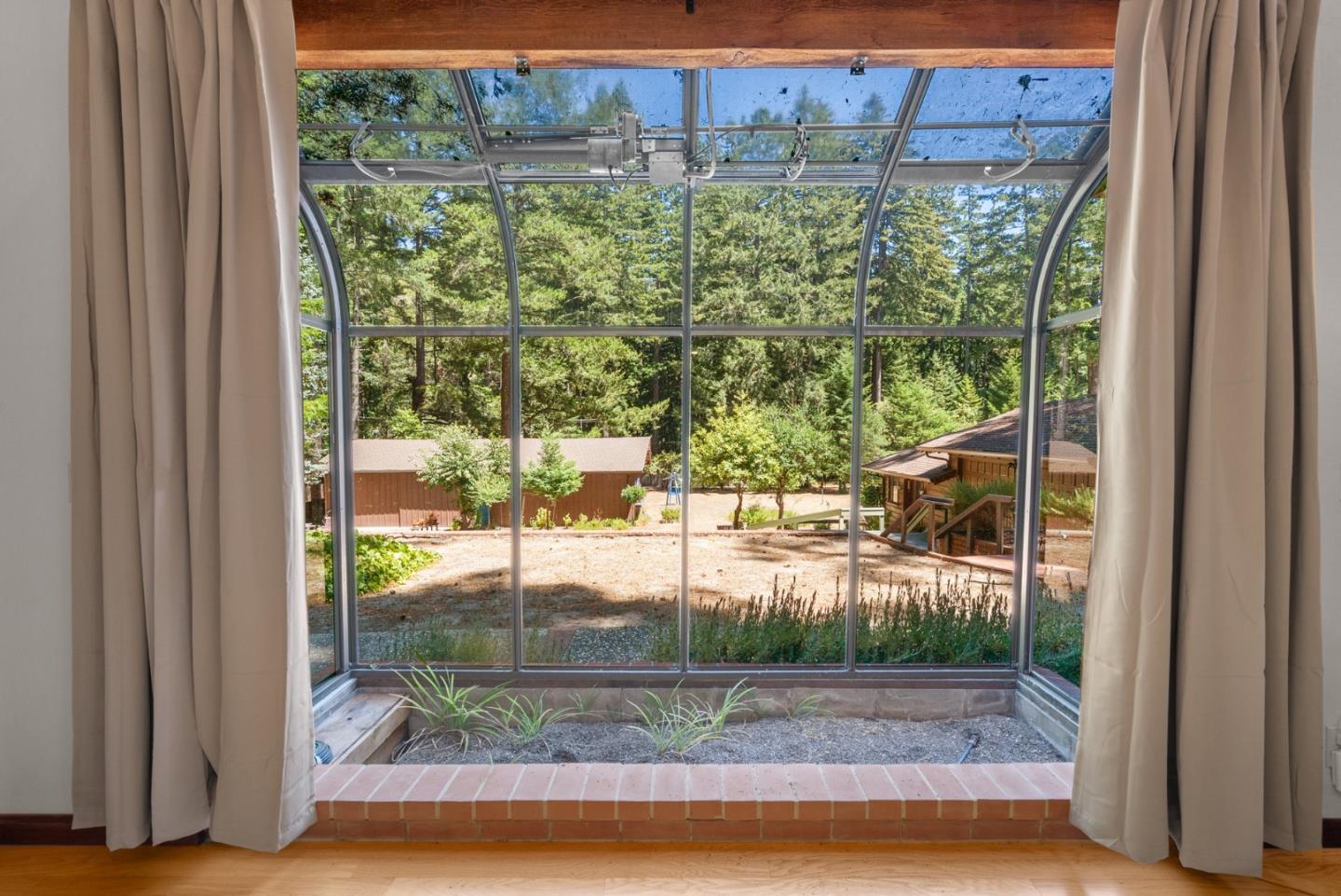 4611 Bonny Doon Road