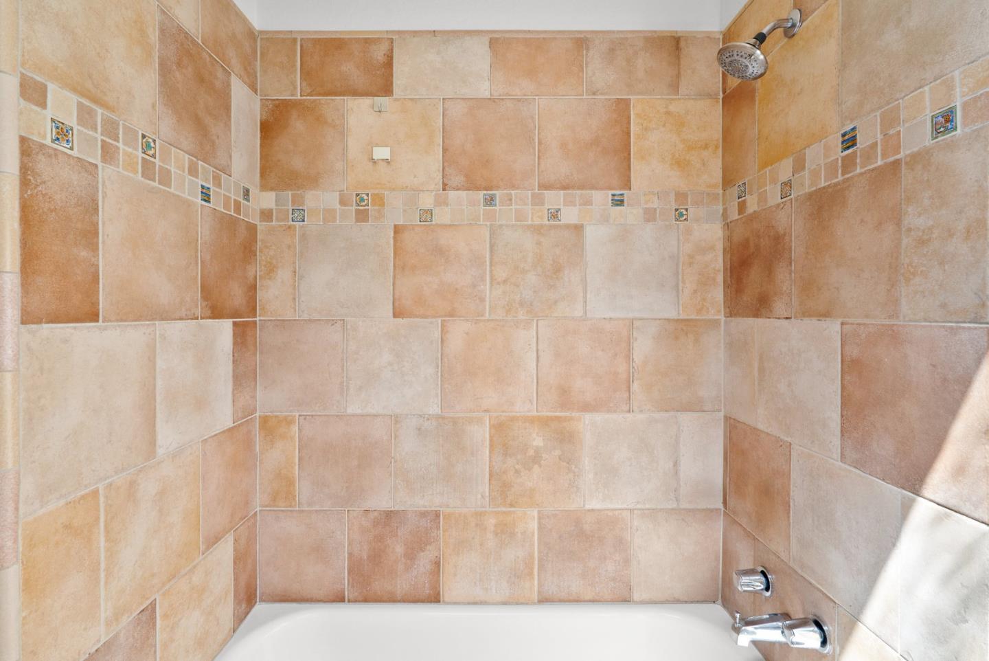 155 Rowardennan Drive