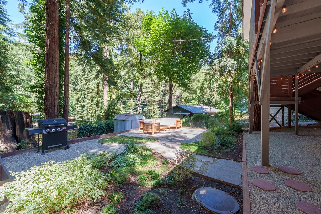 620 Knoll Way