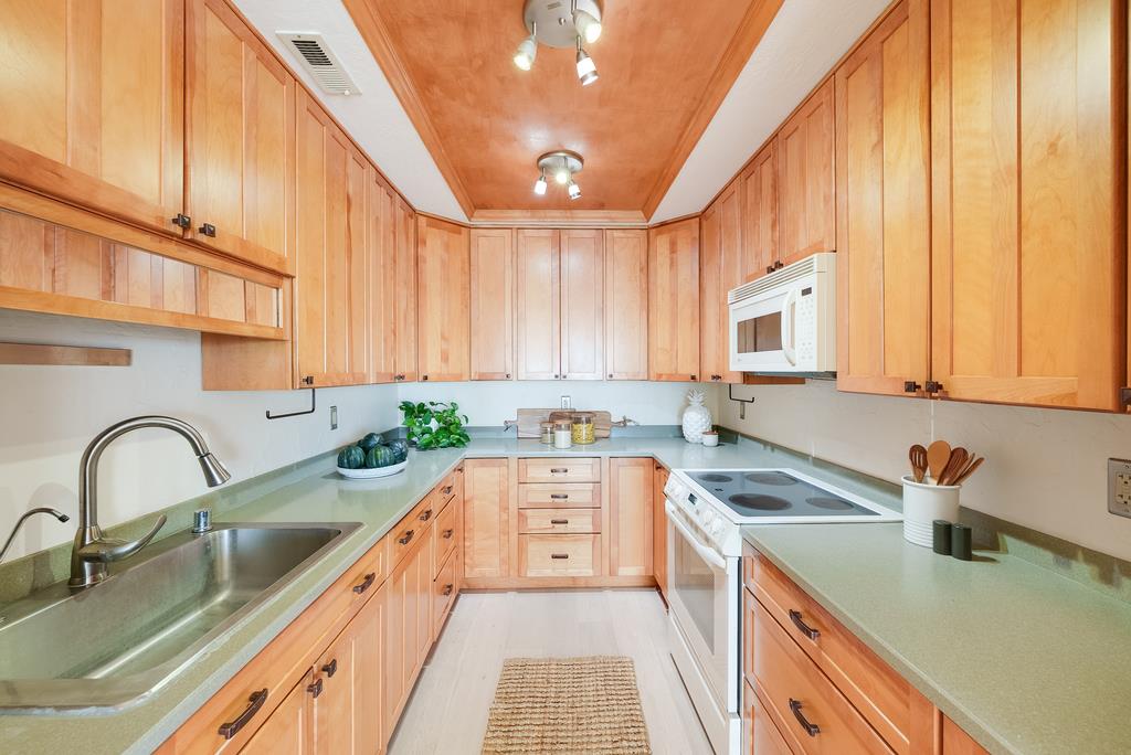 261 Sea Ridge Road 2