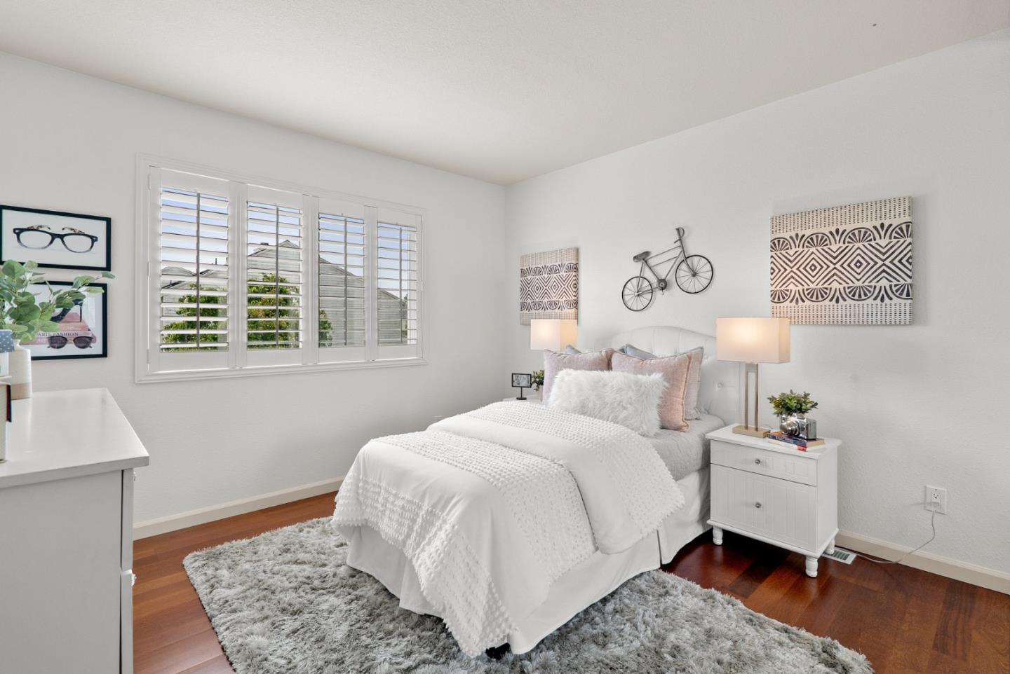 1505 42nd Avenue 7