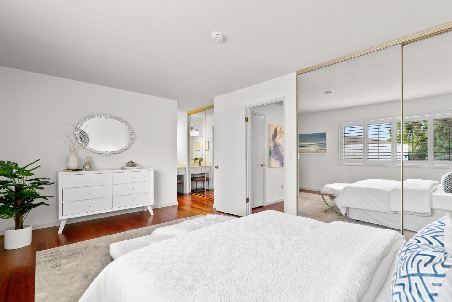 1505 42nd Avenue 7