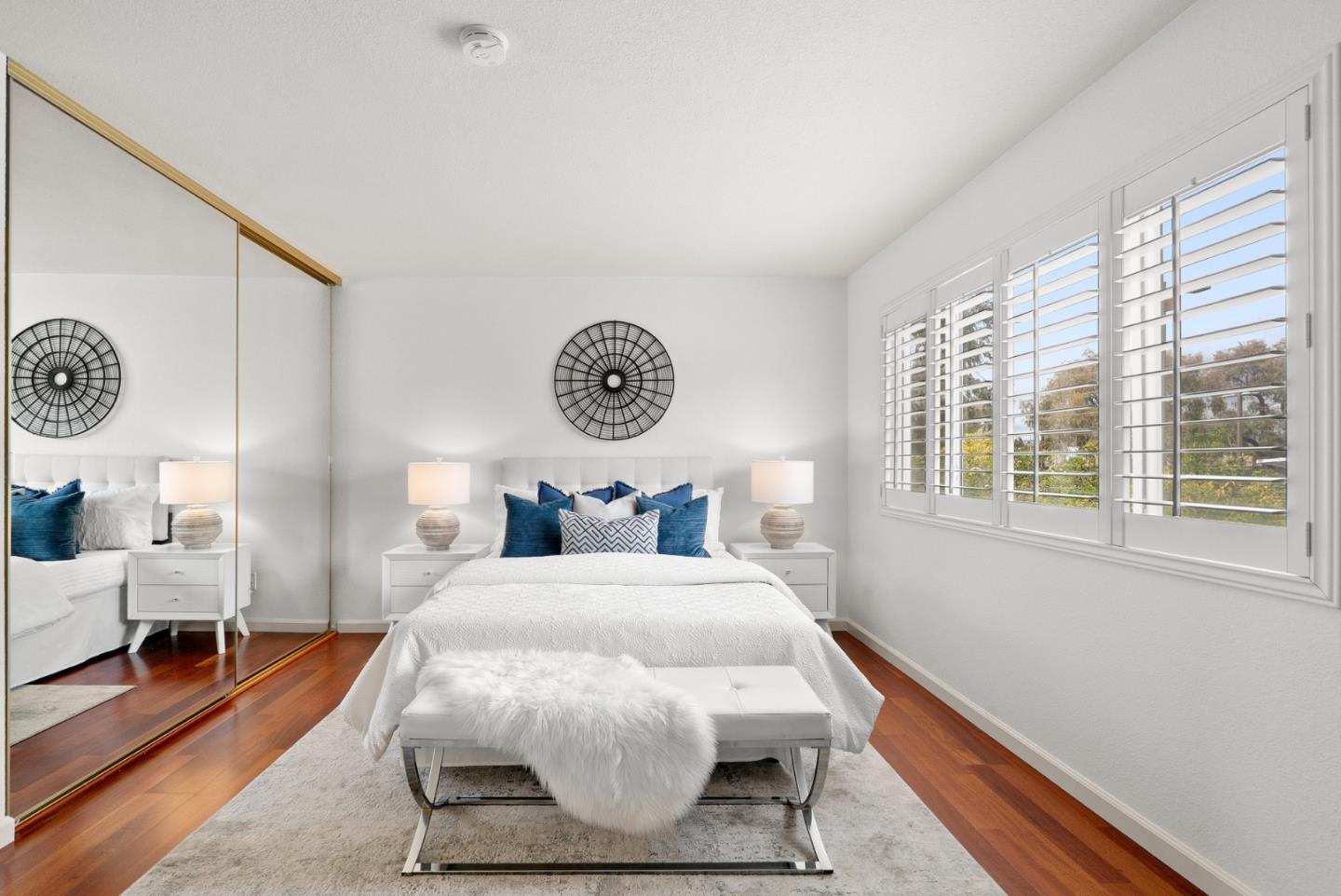 1505 42nd Avenue 7