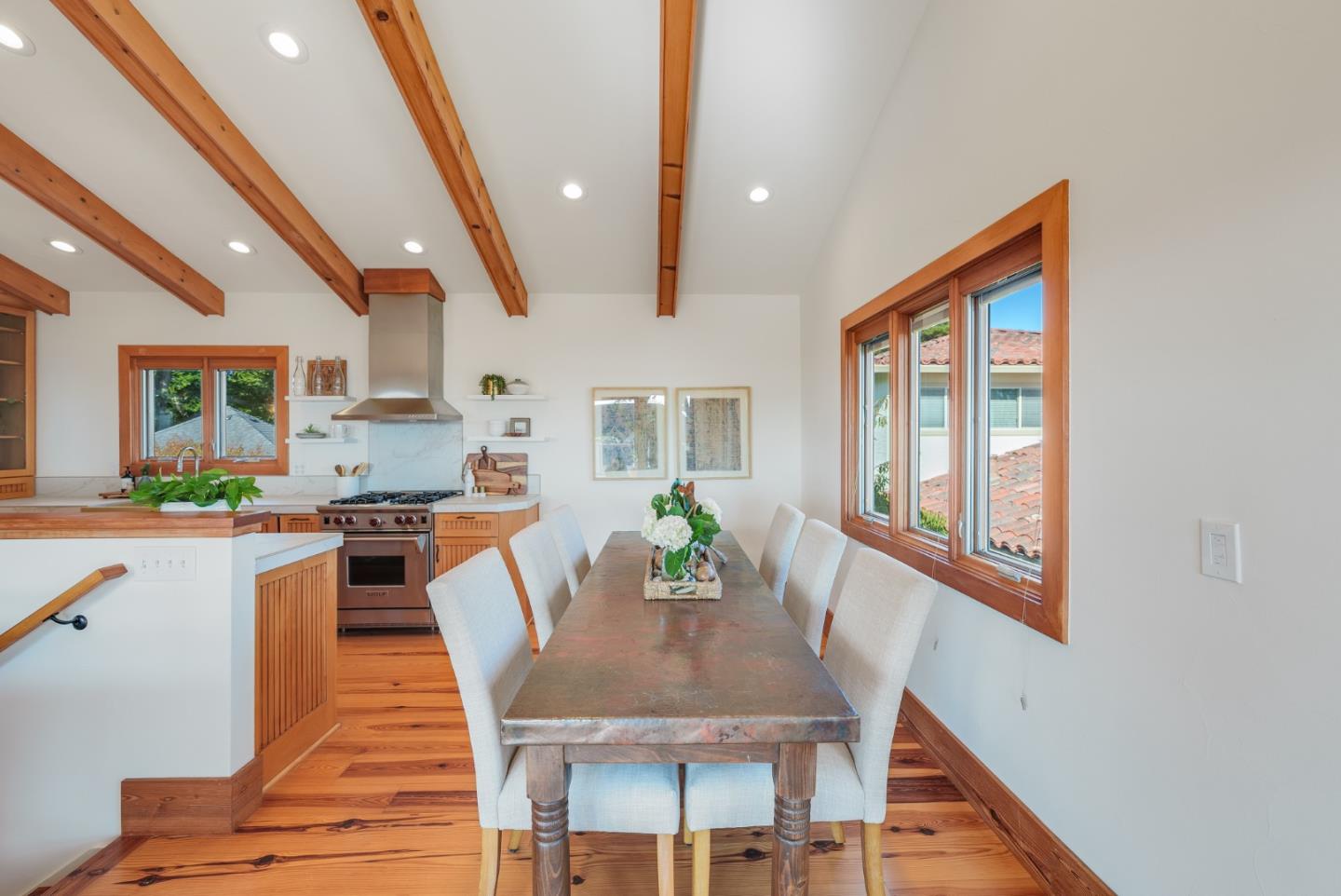 325 Kingsbury Drive
