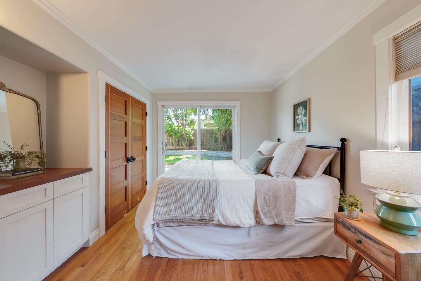 2364 Boxwood Drive