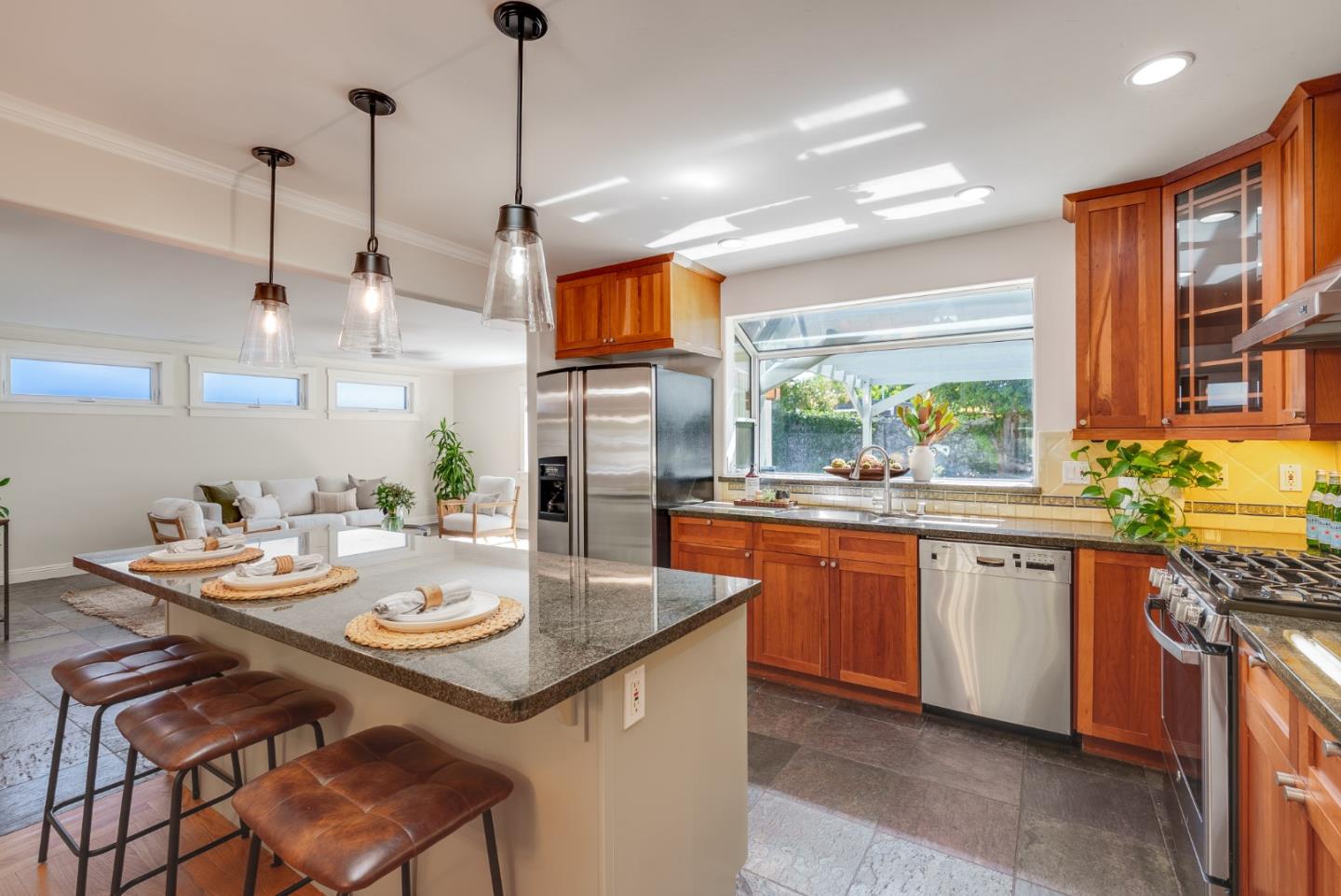 2364 Boxwood Drive