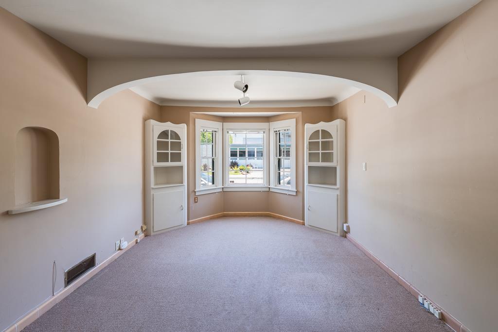1103 Mission Street
