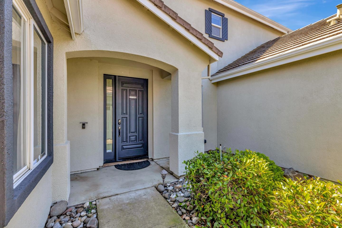 6457 Sonora Pass Way