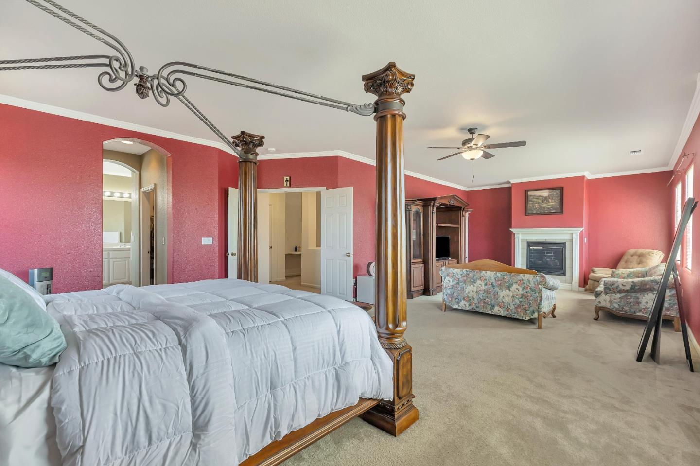 6457 Sonora Pass Way