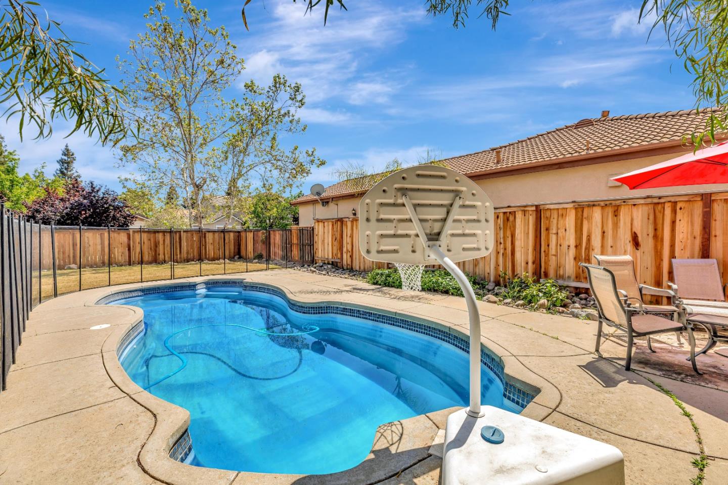 6457 Sonora Pass Way