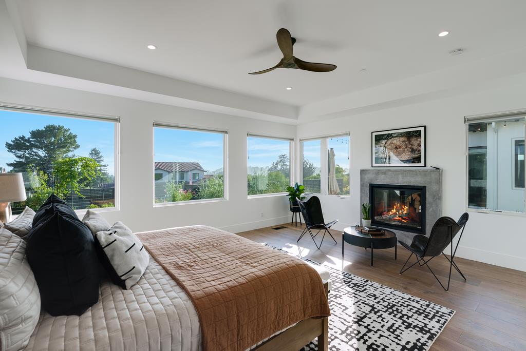 196 Mar Sereno Court