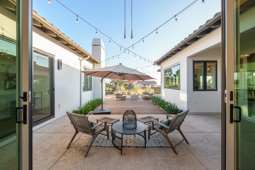 196 Mar Sereno Court
