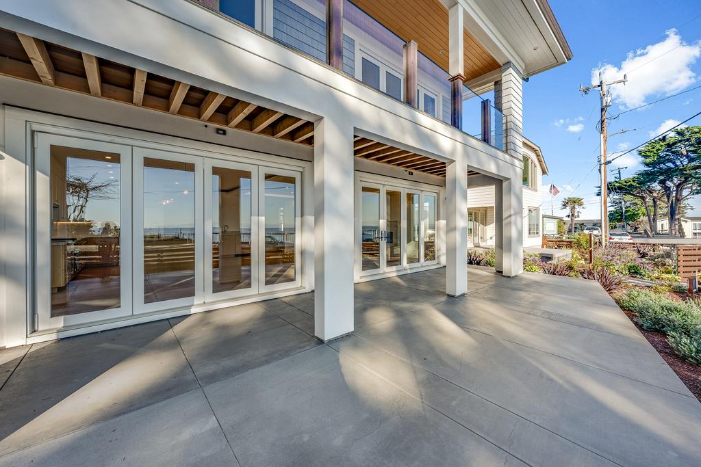60 Bay Crest Road