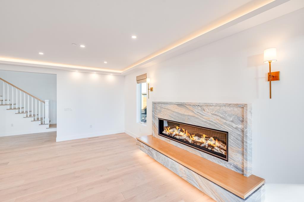 60 Bay Crest Road