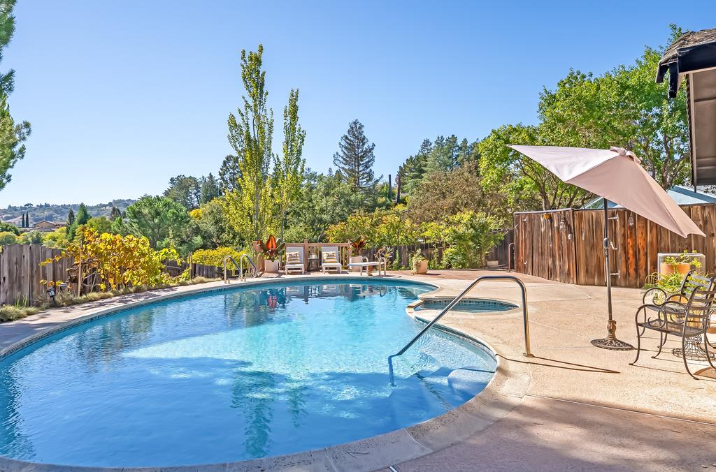 2951 Hannan Drive