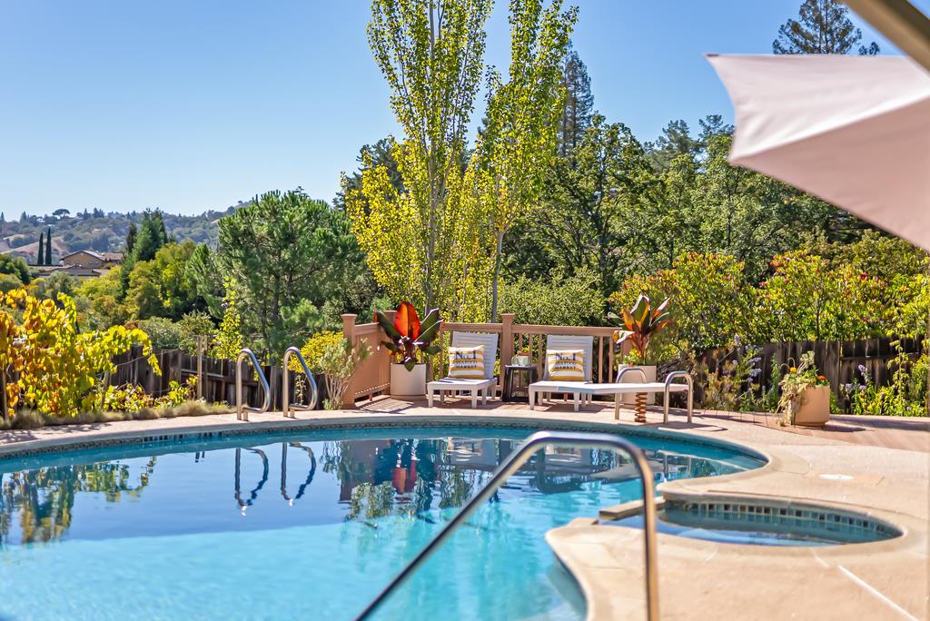 2951 Hannan Drive