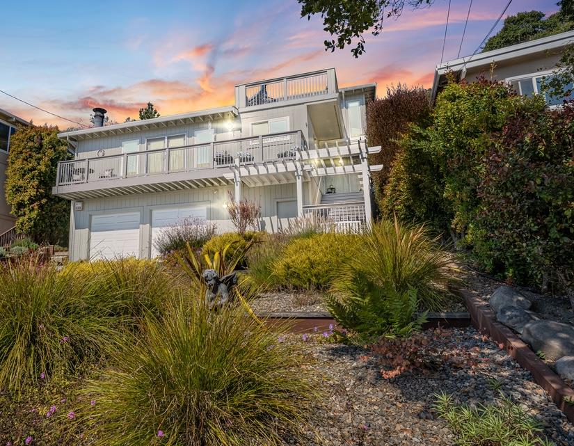 445 Monterey Drive