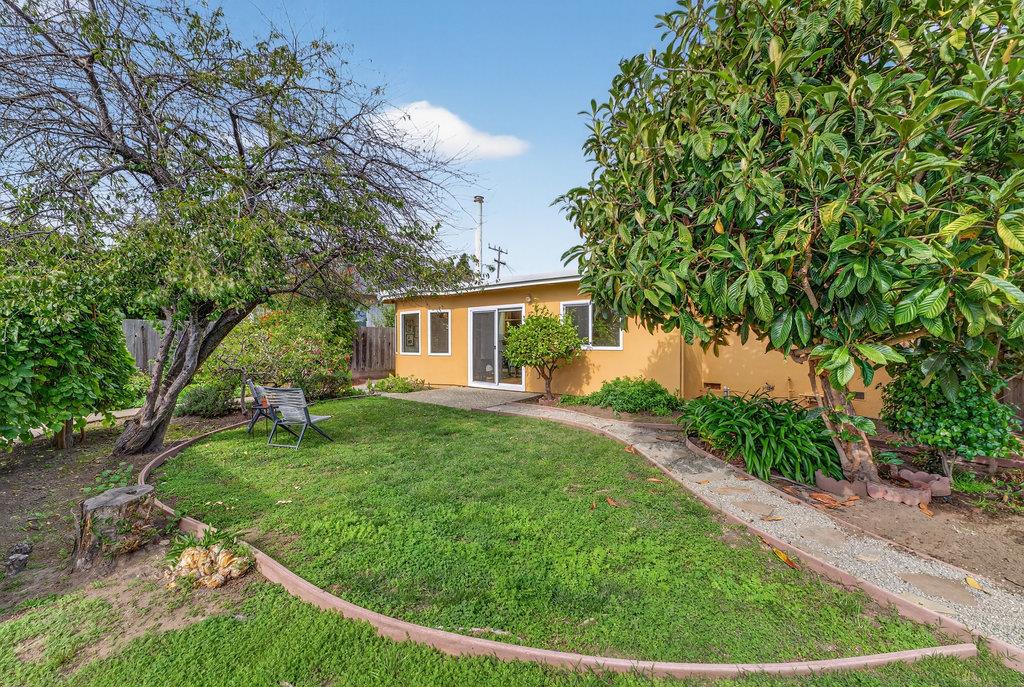 215 Younglove Avenue