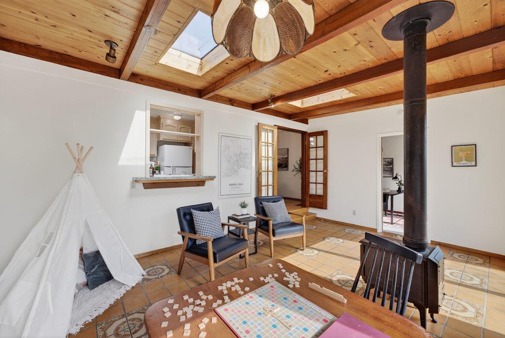 215 Younglove Avenue