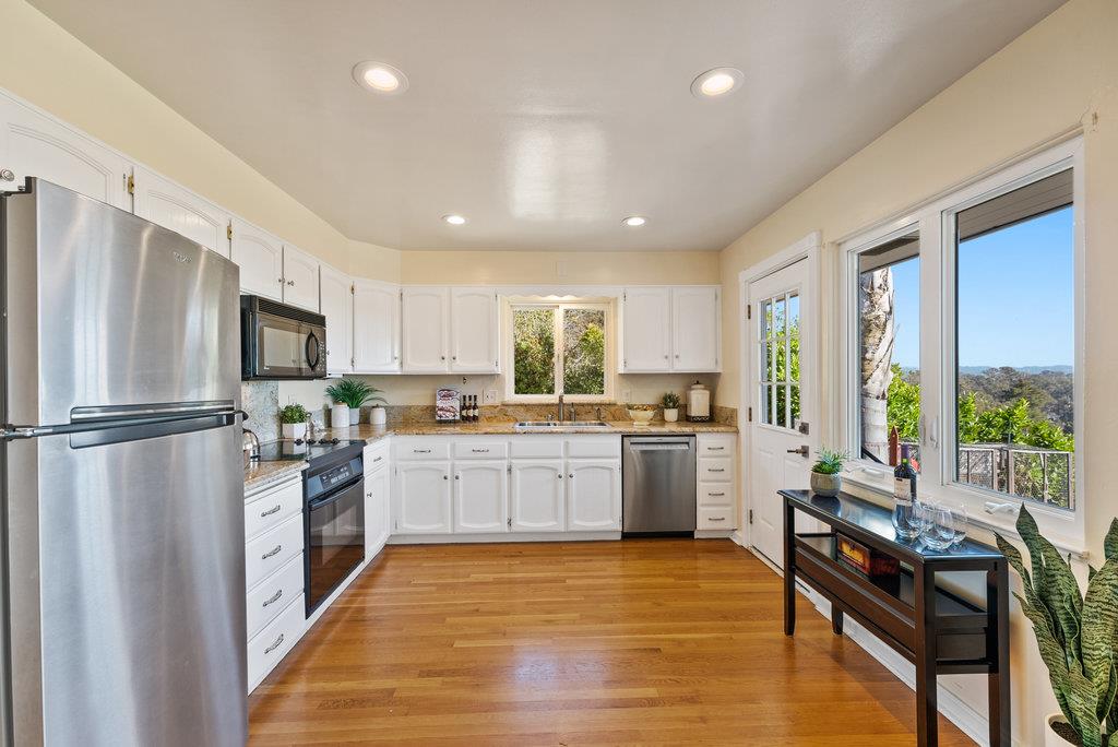 5365 Maretta Drive